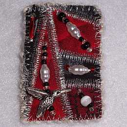 Red Black Rectangle Beaded Hummingbird Art Quilt Pin, Sue Andrus 